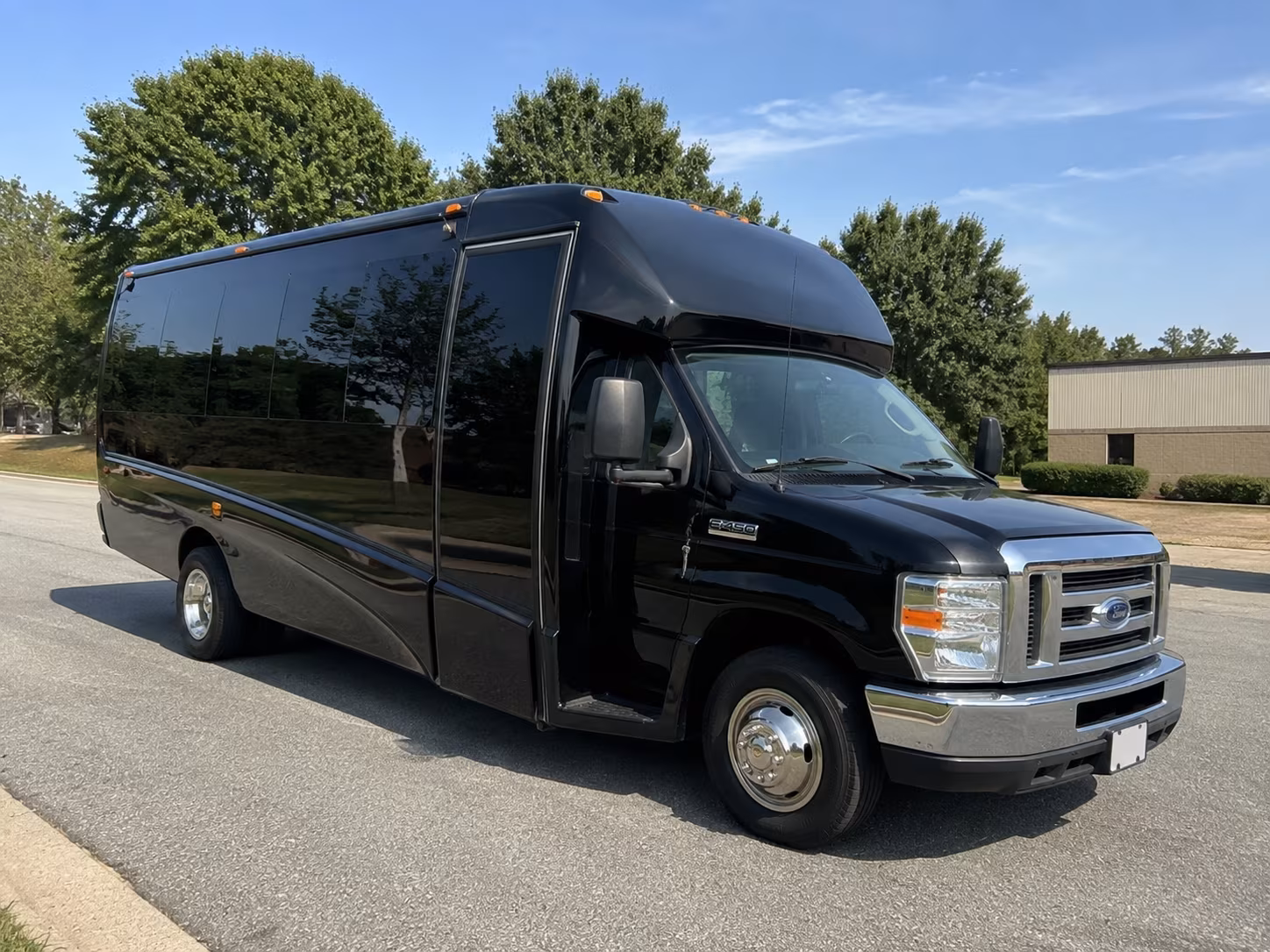 coltoncharterbuscompany com connects you to field trip buses for science centers air museums and more