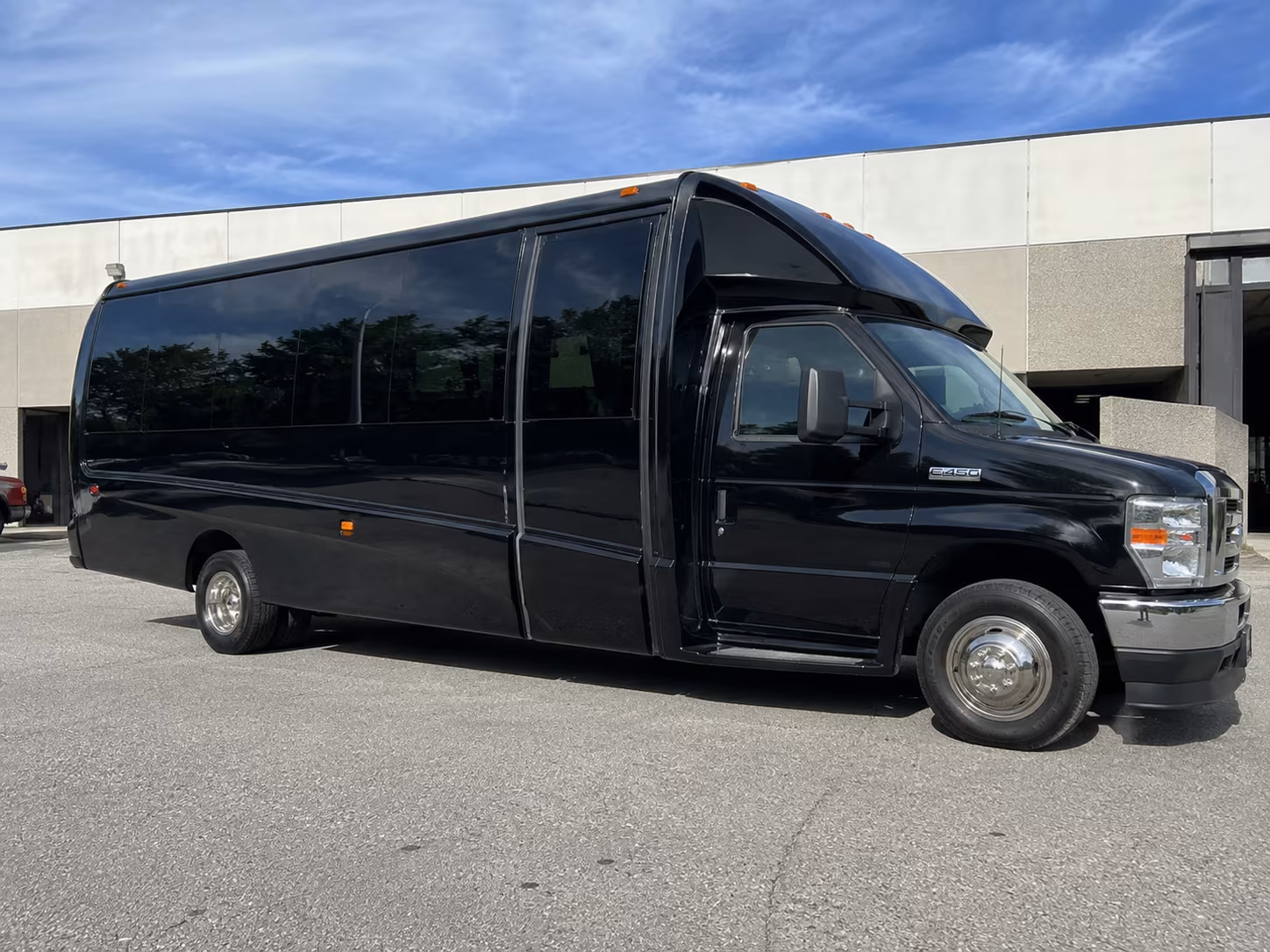 coltoncharterbuscompany com is how colton groups get to ontario and los angeles without the parking nightmare