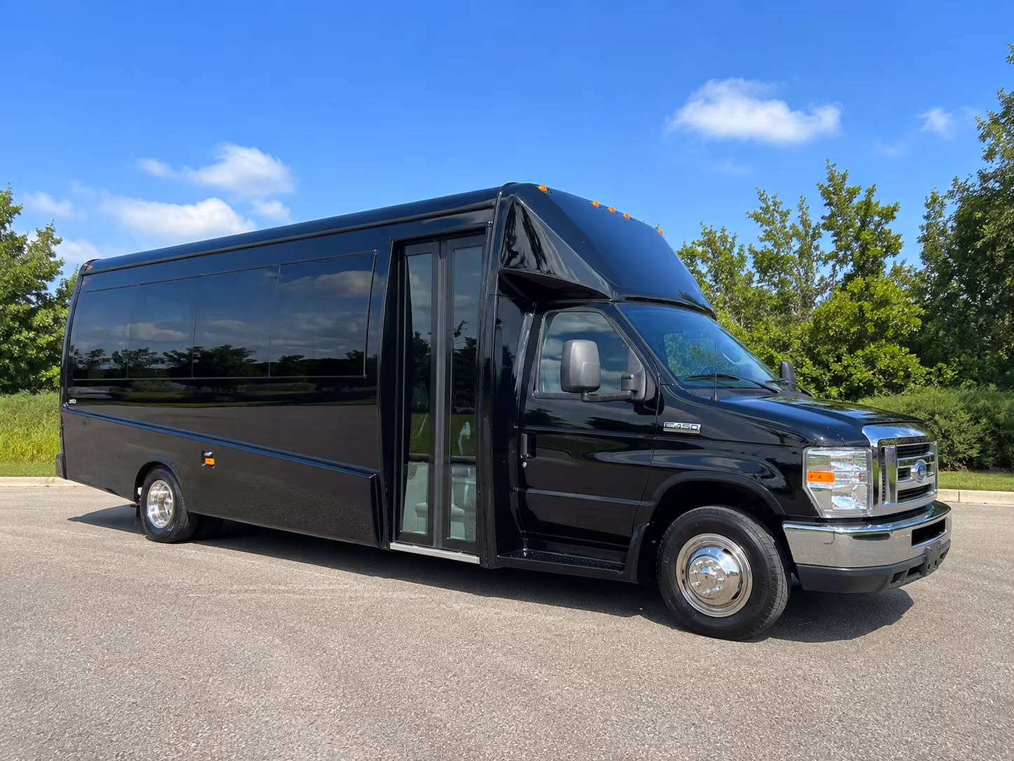rancho cucamonga long distance charter bus rentals for your group