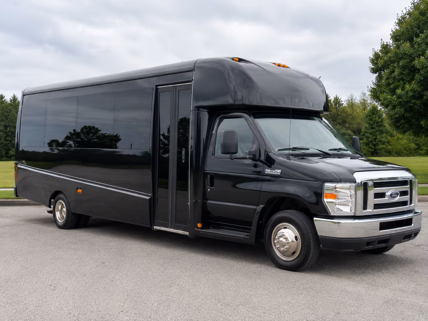 riverside concert and festival bus rentals