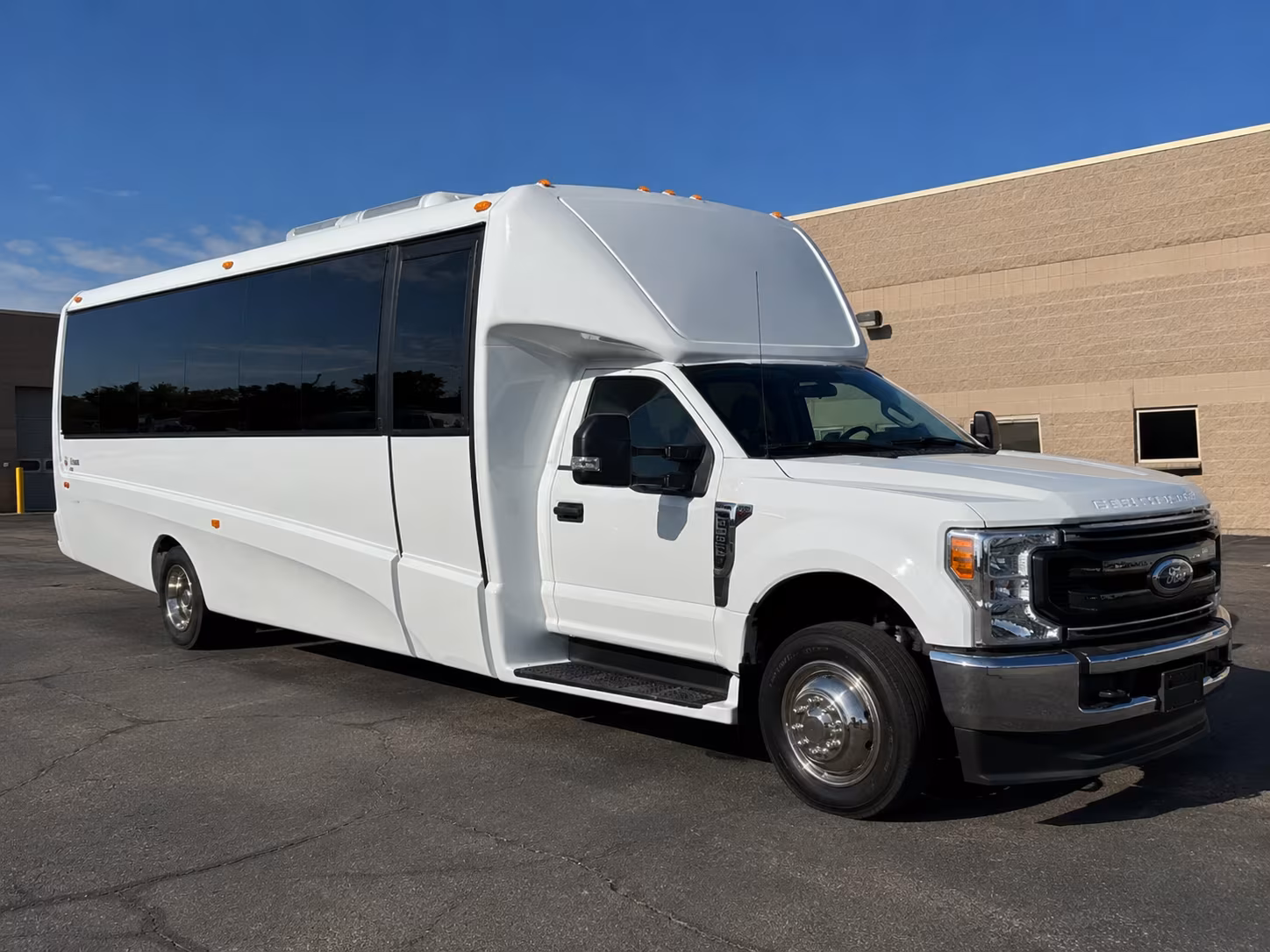 san bernardino corporate shuttle bus rentals
